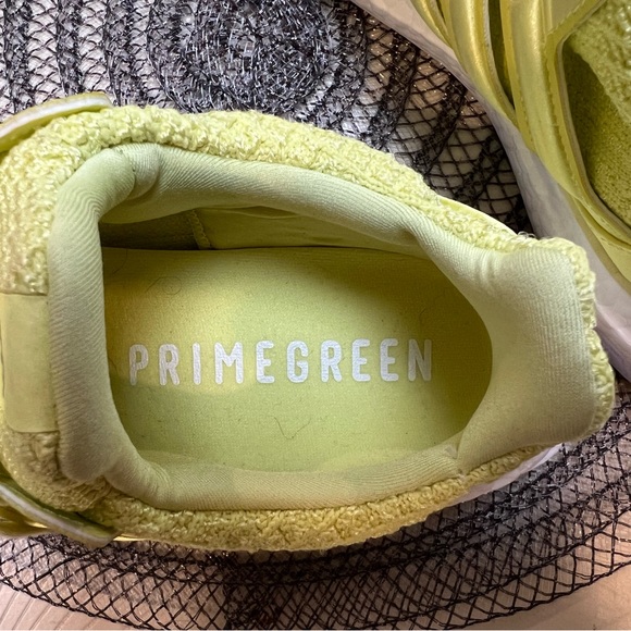 Brand New Women’s Adidas Ultra Boost Neon Yellow 5.0 Sneakers size 6.5 - Picture 12 of 13